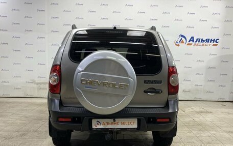 Chevrolet Niva I рестайлинг, 2014 год, 730 000 рублей, 4 фотография