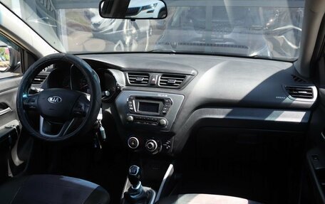 KIA Rio III рестайлинг, 2014 год, 909 000 рублей, 17 фотография