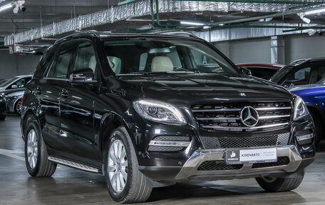 Mercedes-Benz M-Класс, 2013 год, 2 749 000 рублей, 3 фотография