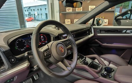 Porsche Cayenne III, 2023 год, 21 000 000 рублей, 16 фотография