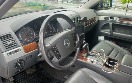 Volkswagen Touareg III, 2009 год, 2 645 000 рублей, 24 фотография