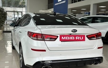 KIA Optima IV, 2018 год, 2 300 000 рублей, 7 фотография