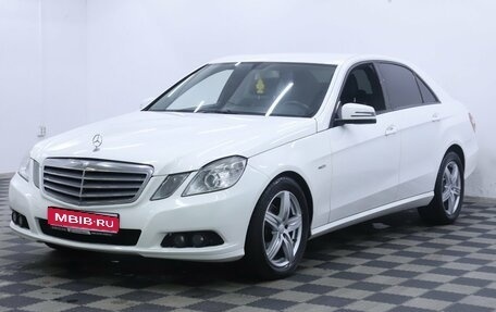 Mercedes-Benz E-Класс, 2010 год, 1 225 000 рублей, 1 фотография