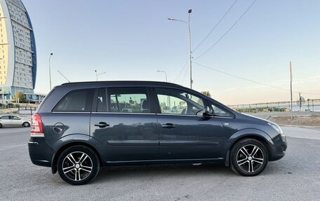 Opel Zafira B, 2011 год, 950 000 рублей, 8 фотография