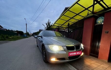 BMW 3 серия, 2005 год, 800 000 рублей, 34 фотография