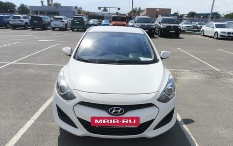 Hyundai i30 II рестайлинг, 2013 год, 1 220 000 рублей, 2 фотография