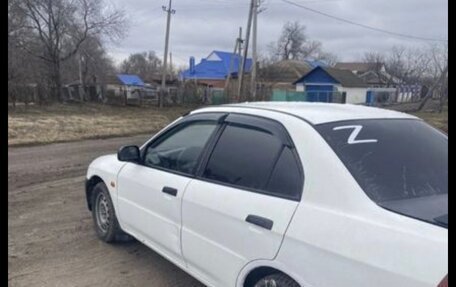 Mitsubishi Lancer VII, 1997 год, 250 000 рублей, 2 фотография