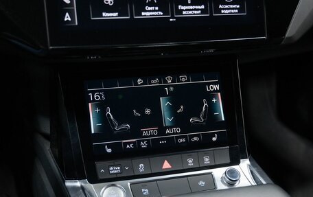Audi e-tron I, 2020 год, 5 300 000 рублей, 26 фотография