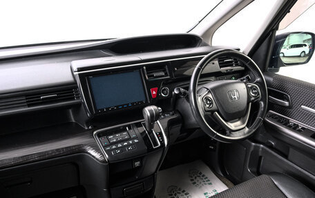 Honda Stepwgn IV, 2015 год, 2 299 000 рублей, 9 фотография