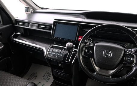 Honda Stepwgn IV, 2015 год, 2 299 000 рублей, 8 фотография