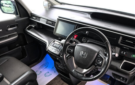 Honda Stepwgn IV, 2015 год, 2 299 000 рублей, 12 фотография