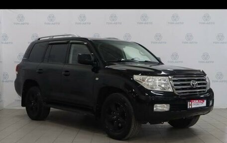 Toyota Land Cruiser 200, 2011 год, 3 000 080 рублей, 1 фотография