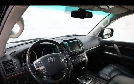 Toyota Land Cruiser 200, 2011 год, 3 000 080 рублей, 12 фотография