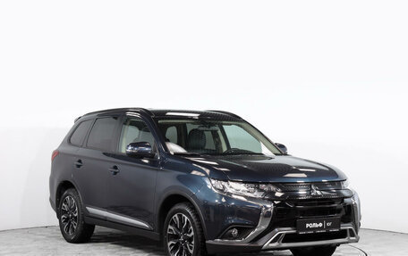 Mitsubishi Outlander III рестайлинг 3, 2021 год, 3 697 000 рублей, 3 фотография