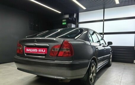 Mitsubishi Carisma I, 2002 год, 379 000 рублей, 2 фотография