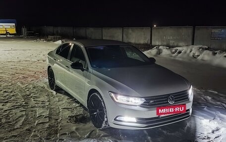 Volkswagen Passat B8 рестайлинг, 2015 год, 1 699 999 рублей, 18 фотография