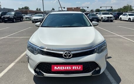 Toyota Camry, 2018 год, 2 849 000 рублей, 2 фотография