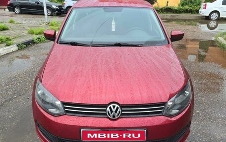 Volkswagen Polo VI (EU Market), 2012 год, 950 000 рублей, 1 фотография