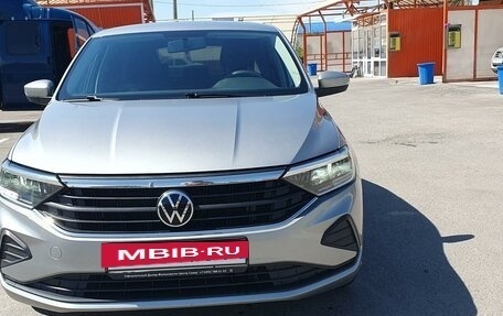 Volkswagen Polo VI (EU Market), 2021 год, 1 780 000 рублей, 2 фотография