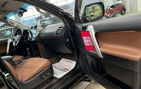 Toyota Land Cruiser Prado 150 рестайлинг 2, 2014 год, 3 497 000 рублей, 21 фотография