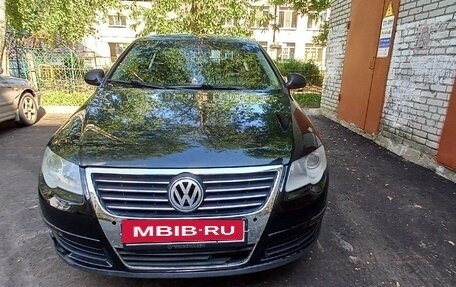 Volkswagen Passat B6, 2008 год, 599 000 рублей, 2 фотография