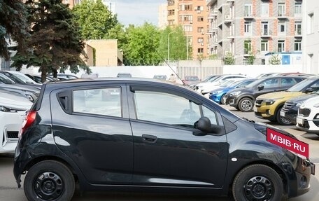 Chevrolet Spark III, 2013 год, 799 999 рублей, 8 фотография