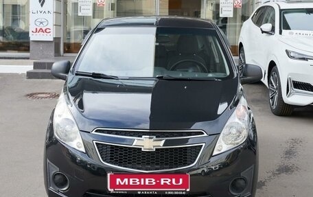 Chevrolet Spark III, 2013 год, 799 999 рублей, 2 фотография