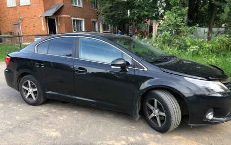 Toyota Avensis III рестайлинг, 2011 год, 1 390 000 рублей, 5 фотография