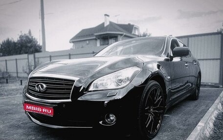 Infiniti M, 2012 год, 2 200 000 рублей, 1 фотография