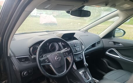 Opel Zafira C рестайлинг, 2014 год, 575 000 рублей, 9 фотография