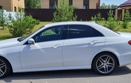 Mercedes-Benz E-Класс, 2015 год, 2 300 000 рублей, 4 фотография