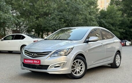 Hyundai Solaris II рестайлинг, 2014 год, 1 285 000 рублей, 1 фотография