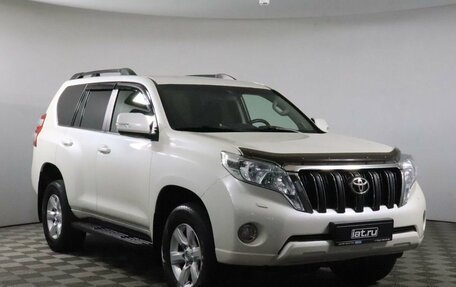 Toyota Land Cruiser Prado 150 рестайлинг 2, 2017 год, 3 748 000 рублей, 3 фотография