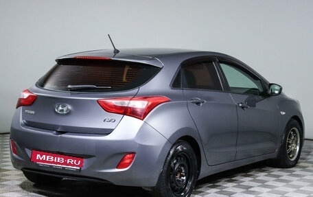Hyundai i30 II рестайлинг, 2012 год, 900 000 рублей, 5 фотография
