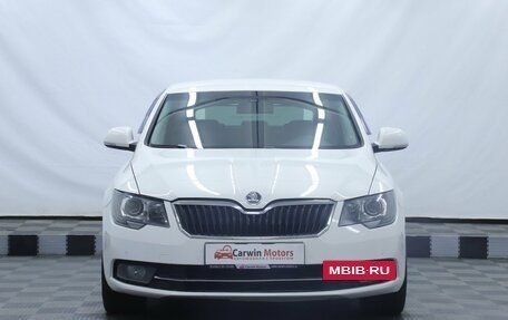 Skoda Superb III рестайлинг, 2013 год, 955 000 рублей, 5 фотография