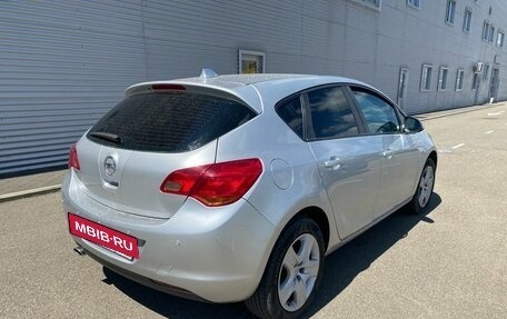 Opel Astra J, 2011 год, 868 000 рублей, 6 фотография