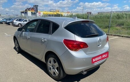 Opel Astra J, 2011 год, 868 000 рублей, 4 фотография