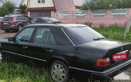 Mercedes-Benz E-Класс, 1993 год, 345 000 рублей, 5 фотография