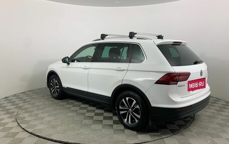 Volkswagen Tiguan II, 2019 год, 2 875 000 рублей, 8 фотография