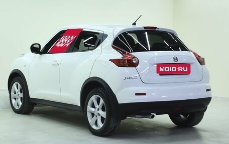 Nissan Juke II, 2011 год, 865 000 рублей, 2 фотография