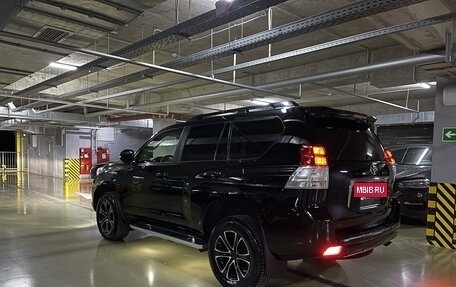 Toyota Land Cruiser Prado 150 рестайлинг 2, 2013 год, 3 800 000 рублей, 11 фотография