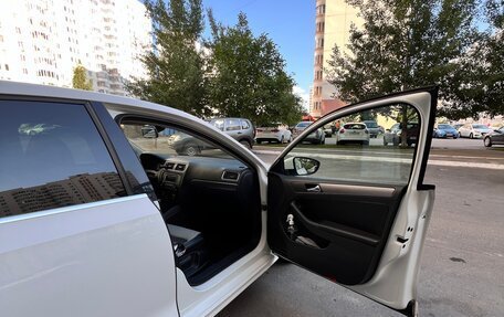 Volkswagen Jetta VI, 2011 год, 1 180 000 рублей, 9 фотография