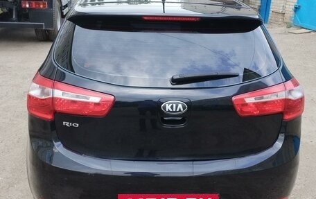 KIA Rio III рестайлинг, 2013 год, 800 000 рублей, 4 фотография