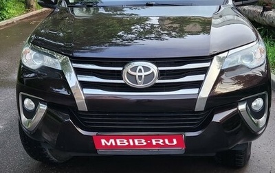 Toyota Fortuner II, 2019 год, 4 000 000 рублей, 1 фотография