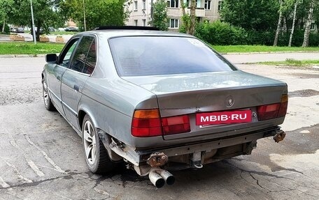 BMW 5 серия, 1988 год, 240 000 рублей, 3 фотография