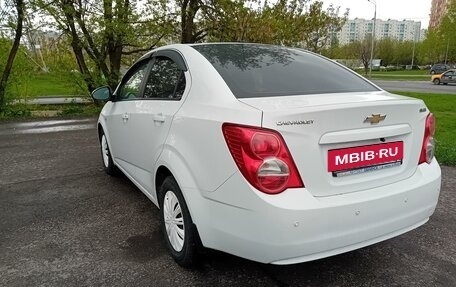 Chevrolet Aveo III, 2012 год, 880 000 рублей, 7 фотография