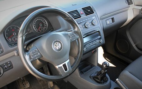Volkswagen Touran III, 2012 год, 1 150 000 рублей, 14 фотография