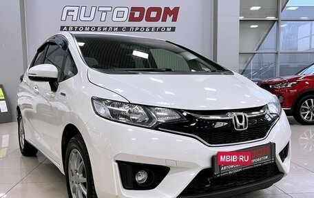 Honda Fit III, 2015 год, 1 157 000 рублей, 2 фотография