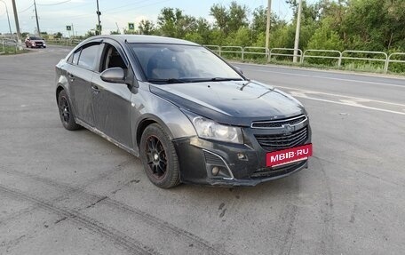 Chevrolet Cruze II, 2010 год, 410 000 рублей, 3 фотография