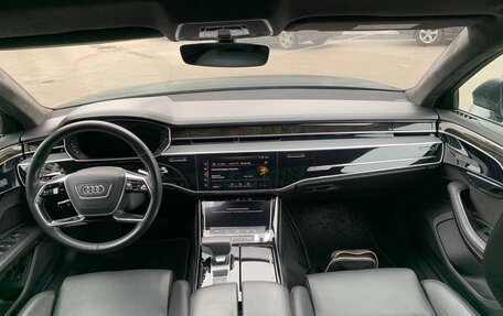 Audi A8, 2018 год, 4 600 000 рублей, 9 фотография